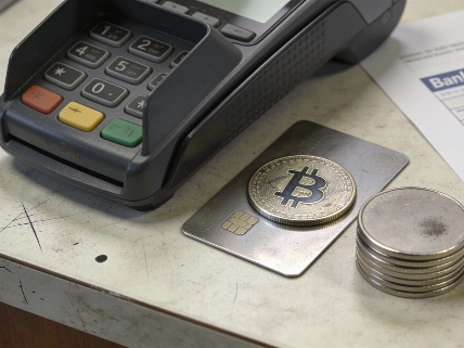 How Card, Bank Transfer, and P2P Payments Differ for Crypto Users EgonCoin