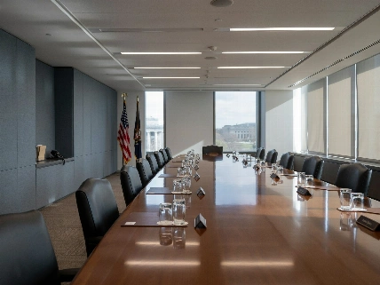 White House to Host Crypto Leaders as CLARITY Act Faces Setback EgonCoin