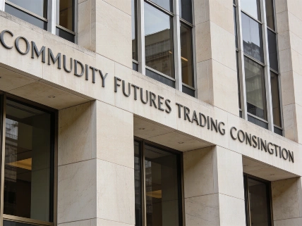 CFTC Prepares Independent Crypto Rules as CLARITY Act Faces Delay EgonCoin
