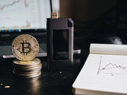 How Crypto Traders Can Manage Market Corrections and Volatility EgonCoin