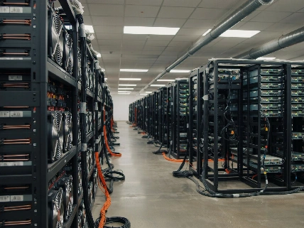 Bitcoin Mining Hashrate Stalls as AI Demand Redirects Power EgonCoin