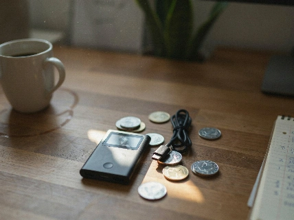 Crypto Hardware Wallets Face New Threats Beyond Device Security EgonCoin
