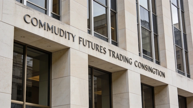 CFTC Prepares Independent Crypto Rules as CLARITY Act Faces Delay EgonCoin