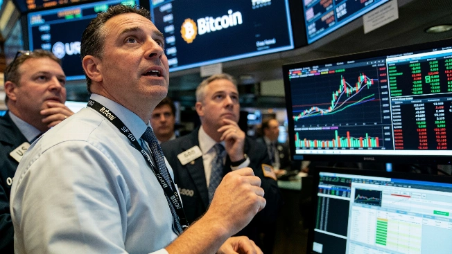 Bitcoin and Ethereum Slip as Fed Holds Rates, Hike Debate Grows EgonCoin